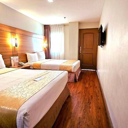 Tagaytay Hotel Sixb تاجيتاي المظهر الخارجي الصورة