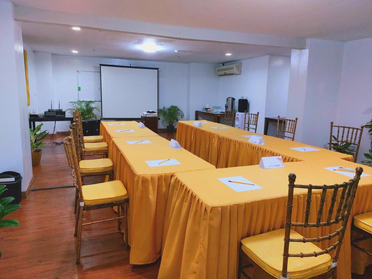 Tagaytay Hotel Sixb تاجيتاي المظهر الخارجي الصورة