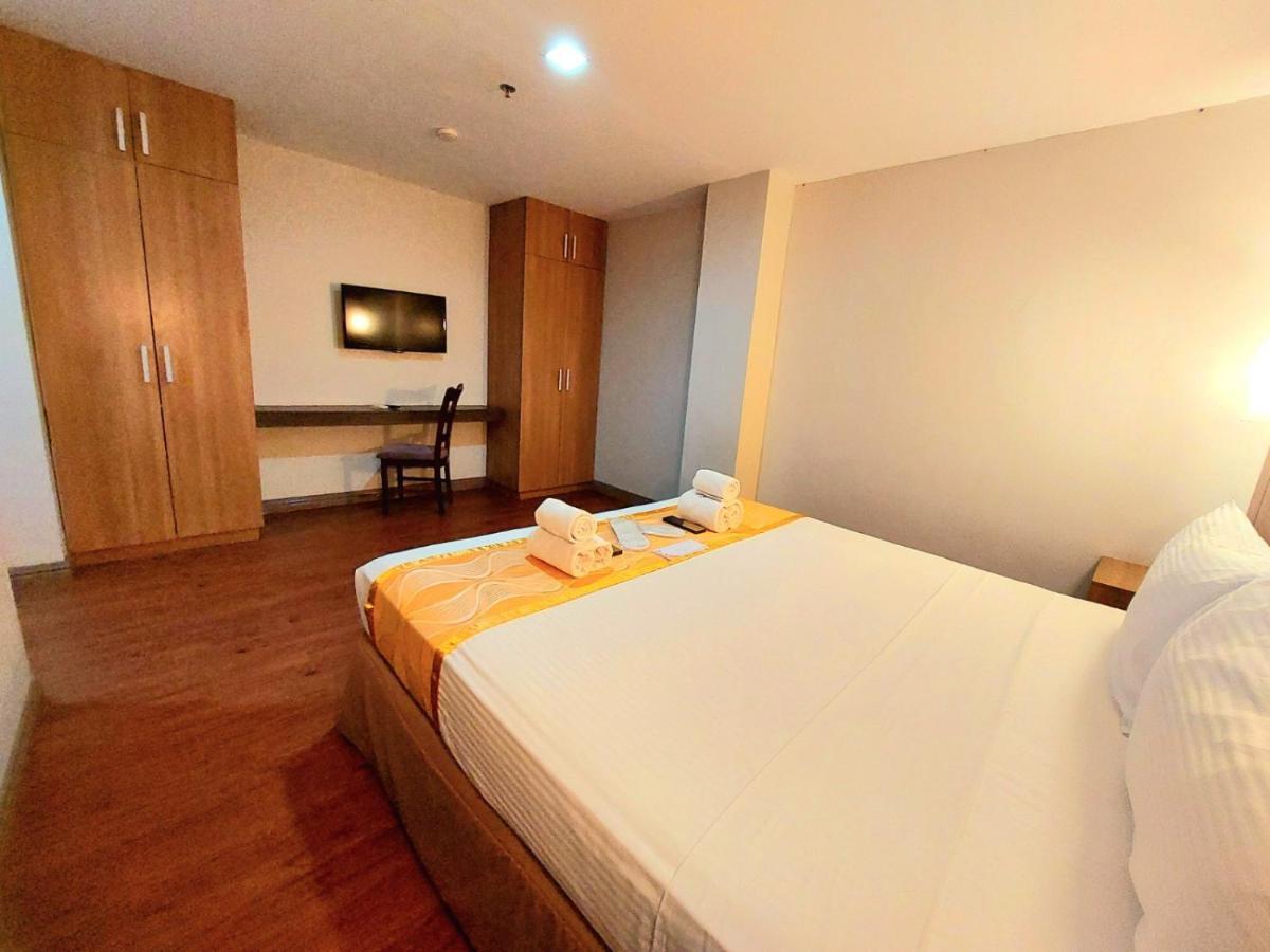 Tagaytay Hotel Sixb تاجيتاي المظهر الخارجي الصورة