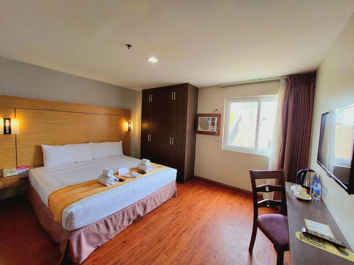 Tagaytay Hotel Sixb تاجيتاي المظهر الخارجي الصورة